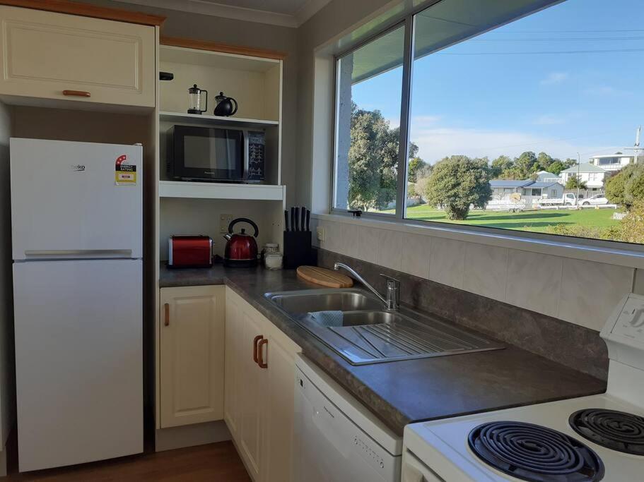 3 Bedroom Holiday Home In Prime Kaikoura Location! Dış mekan fotoğraf